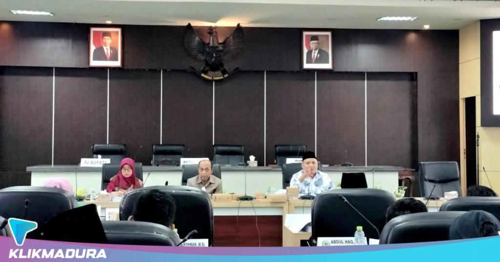 Susun RPJPD 2025 – 2045, DPRD Pamekasan Gelar Rapat Dengar Pendapat Bersama Akademisi, Petani hingga Perwakilan&nbsp;Ormas