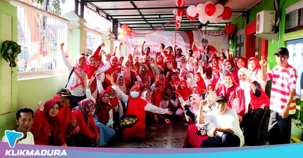 Peringati HUT ke-79 RI, UPT Puskesmas Pademawu Gelar Jalan Sehat dan&nbsp;Tasyakuran